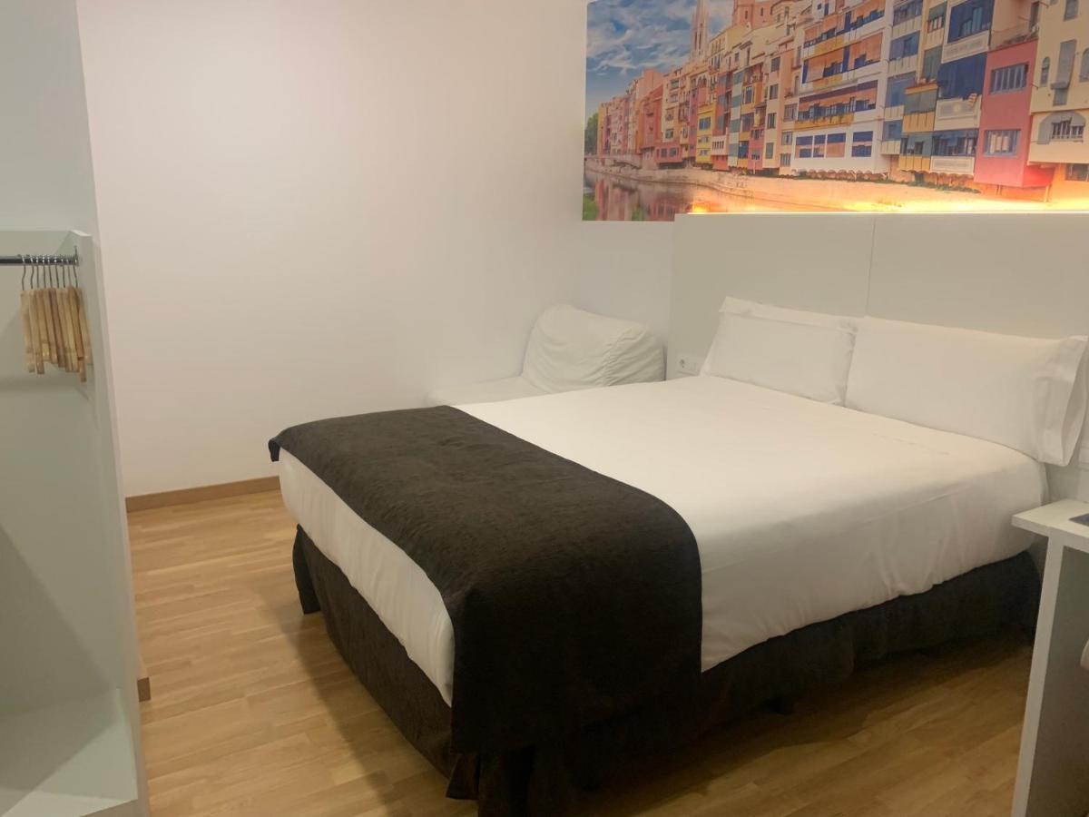 Hotel Bestprice Girona Exterior foto